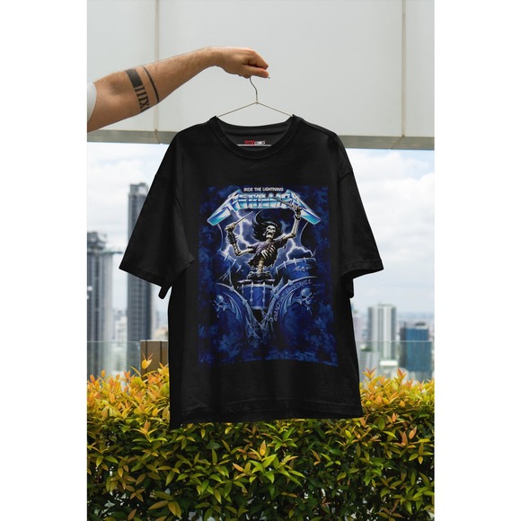 Band rock T-shirt | Vintage Metal Band Ride The Lightning T-Shirt - Picture 4 of 10